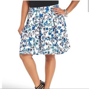 NEW TORRID Scuba Skirt
